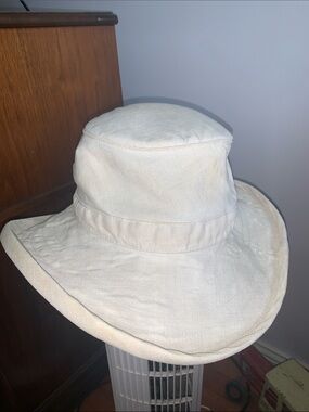 Tilley’s Cream Wide Brim Hemp Hat